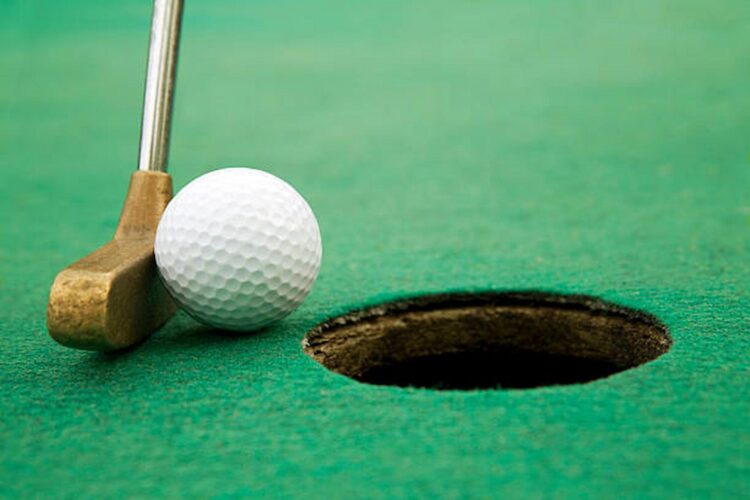 Why Is Crazy Golf Gaining Popularity In Hertfordshire?